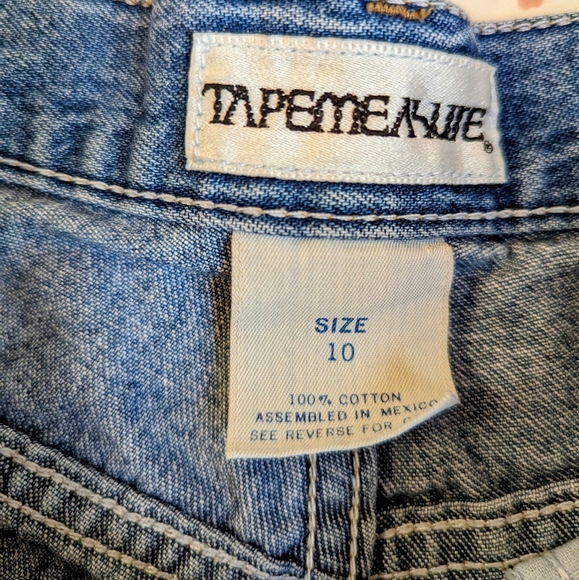 Denim Mom Shorts - Picture 7 of 7